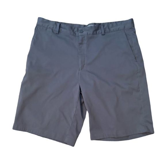 Menβs Nike Golf Grey Dri Fit Shorts size 36 - Picture 1 of 3